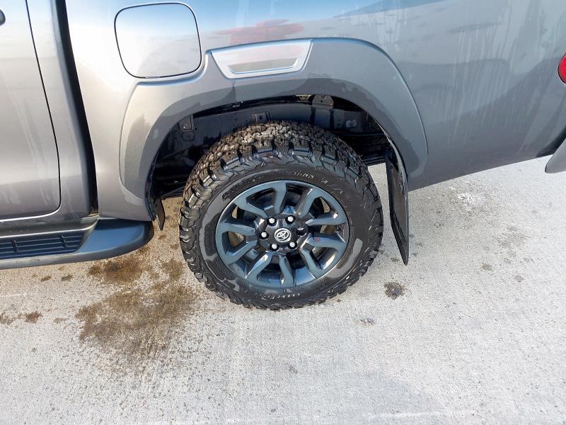 2024 TOYOTA HILUX INVINCIB X D-4D4WD 