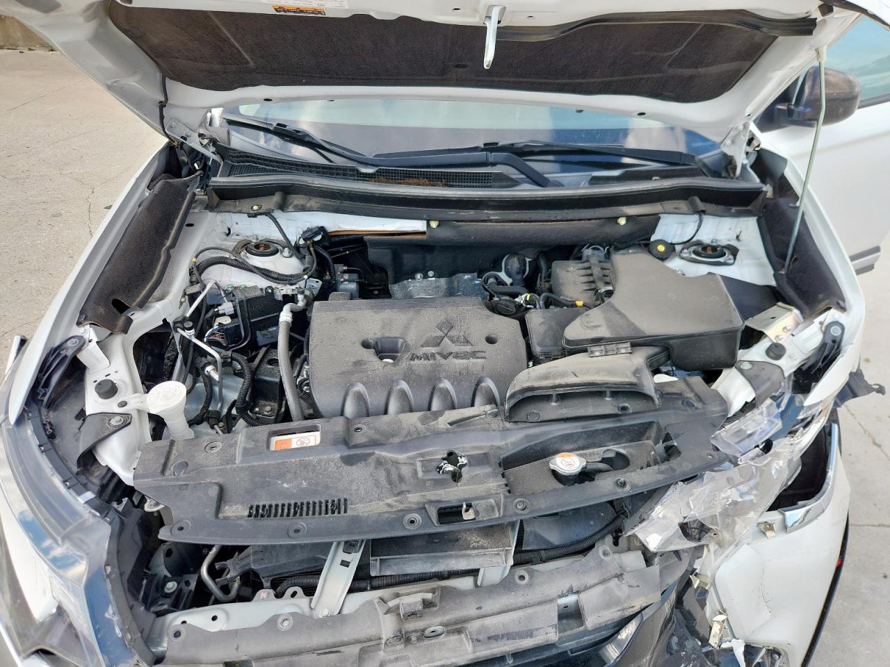 2020 Mitsubishi Outlander Es VIN: JA4AD2A34LZ003801 Lot: 71424695