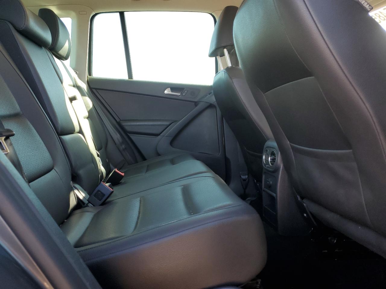 2016 Volkswagen Tiguan S VIN: WVGBV7AX5GW581318 Lot: 81715485