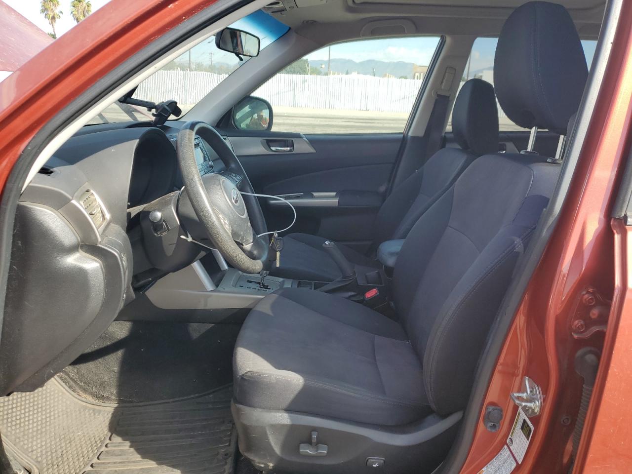 2010 Subaru Forester 2.5X Premium VIN: JF2SH6CC9AH747904 Lot: 83767205