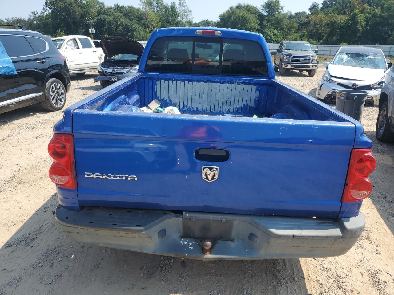2007 Dodge Dakota St VIN: 1D7HE22K07S216921 Lot: 81072235