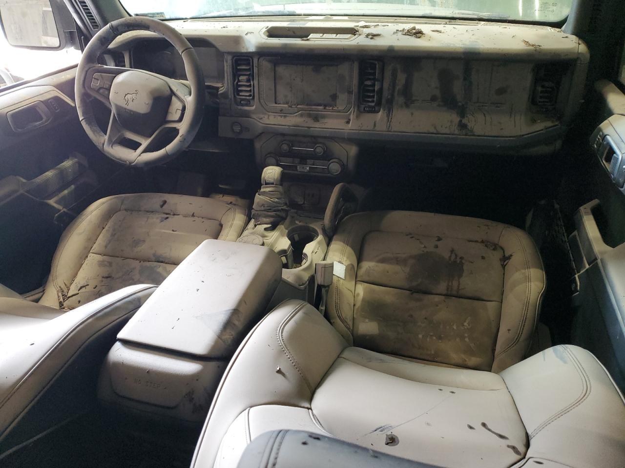 2023 Ford Bronco Base VIN: 1FMEE5BP9PLB82087 Lot: 81401365