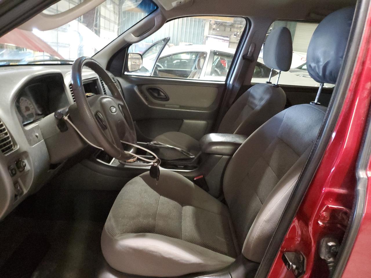 2005 Ford Escape Xlt VIN: 1FMYU03145DA11977 Lot: 71568255