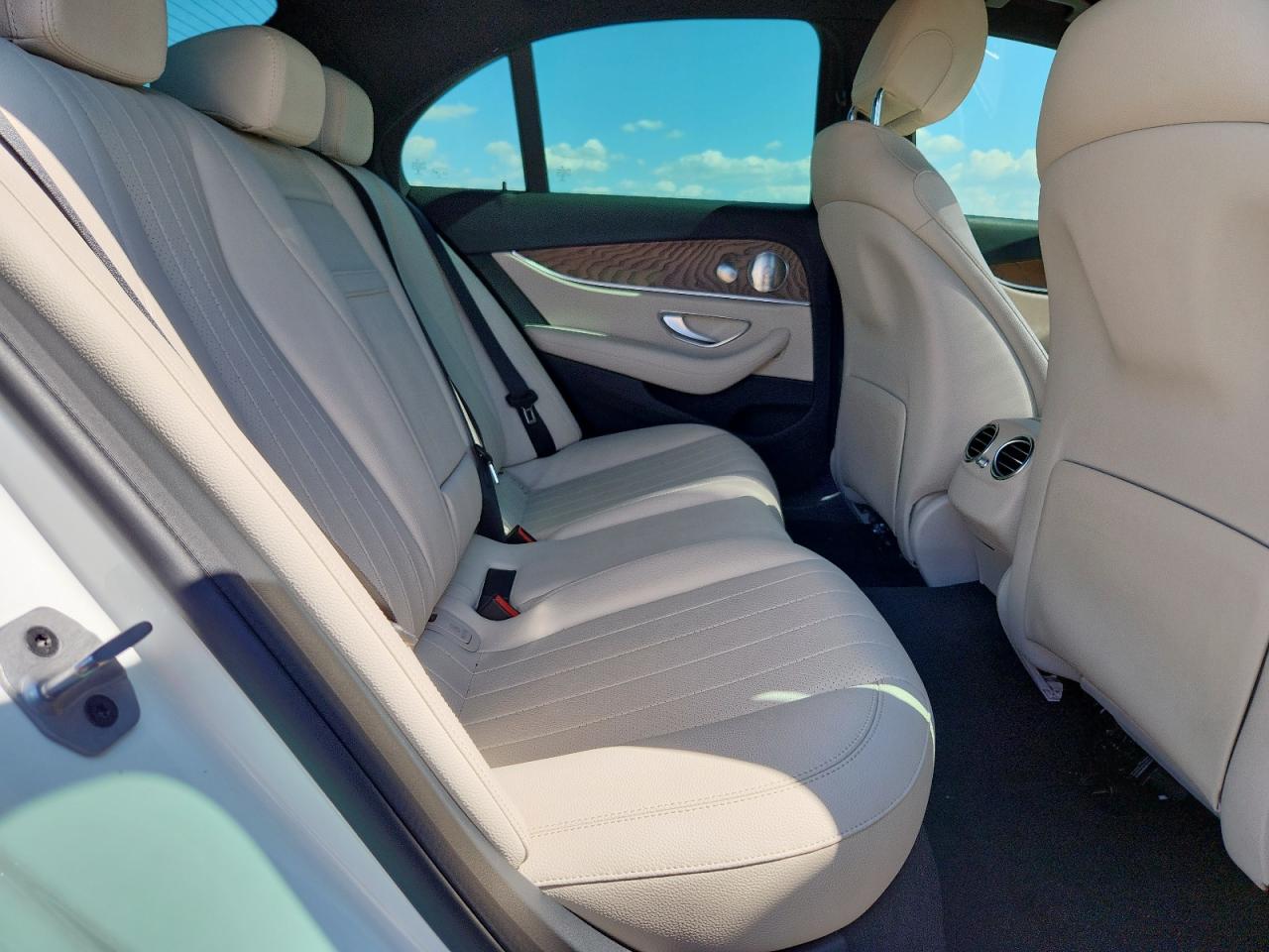 2022 Mercedes-Benz E 350 VIN: W1KZF8DB9NB089763 Lot: 81626295