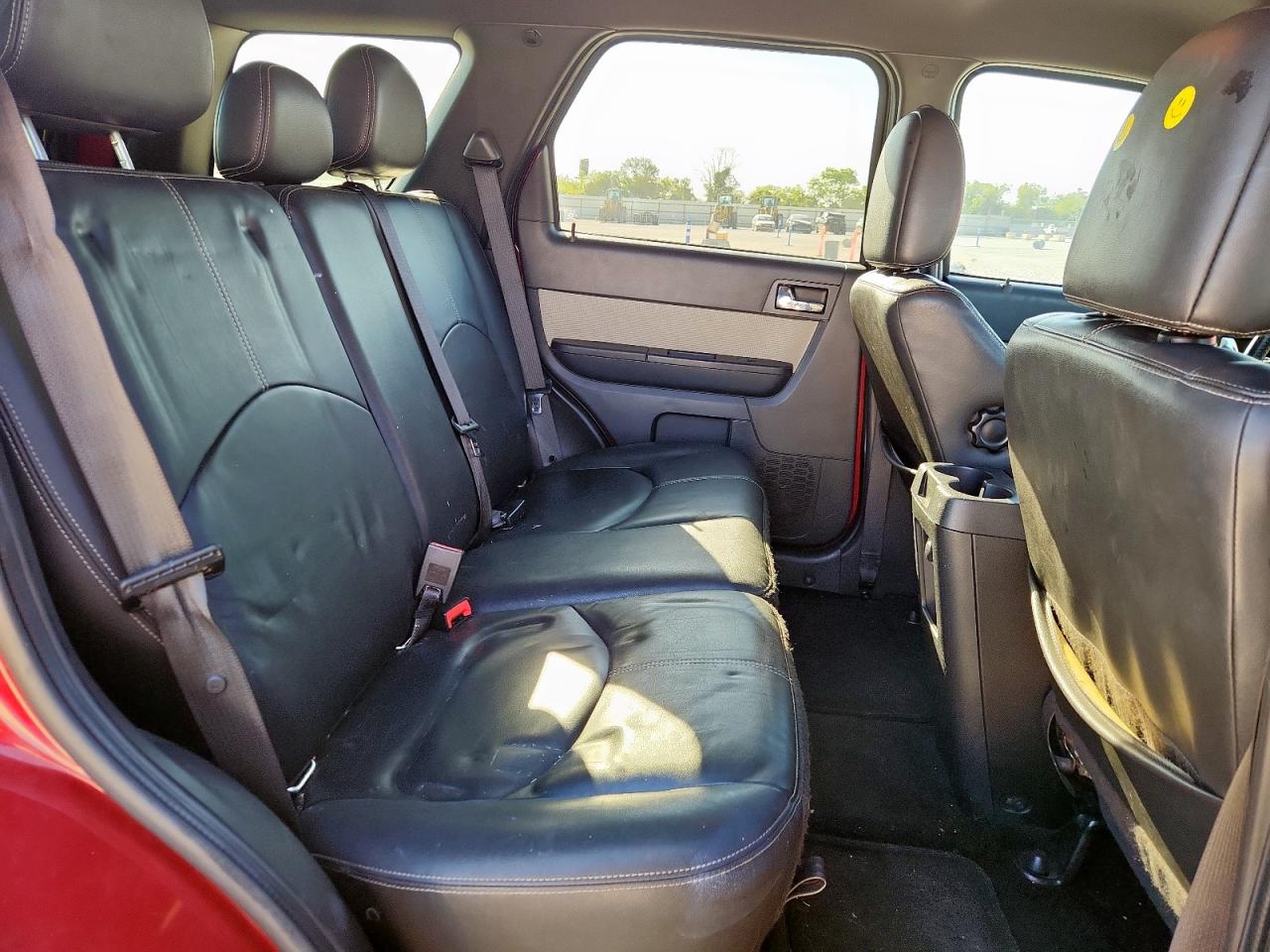 2011 Mercury Mariner Premier VIN: 4M2CN8HG3BKJ07107 Lot: 83861935