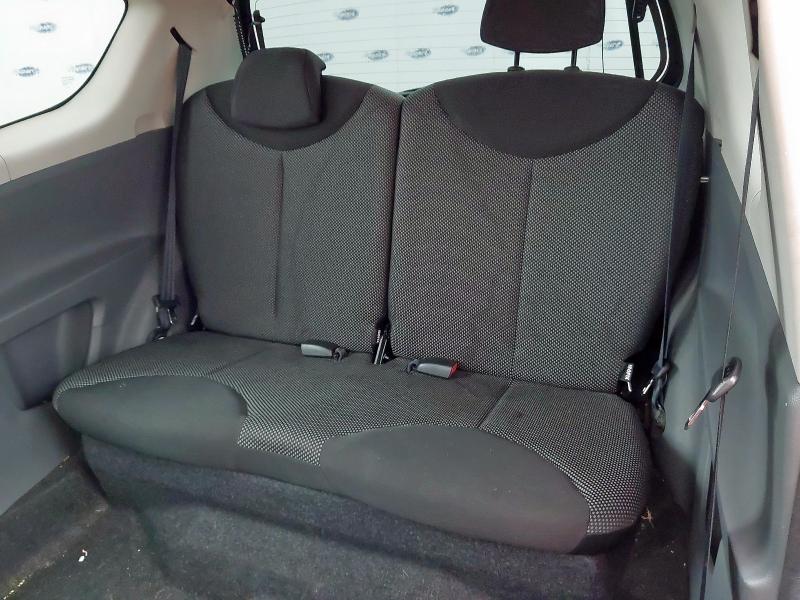 2011 TOYOTA AYGO