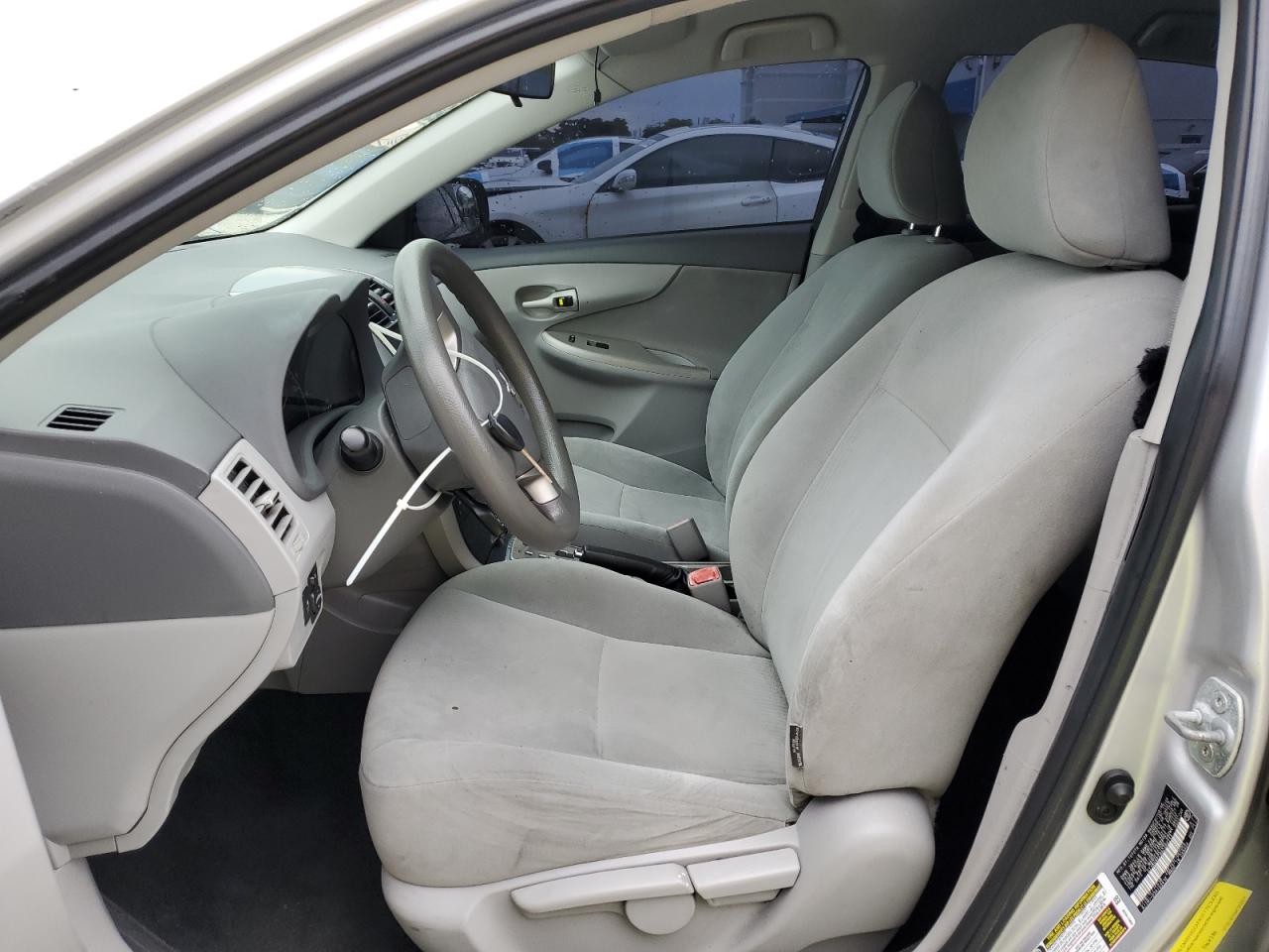 2010 Toyota Corolla Base VIN: 2T1BU4EE9AC302211 Lot: 80074755