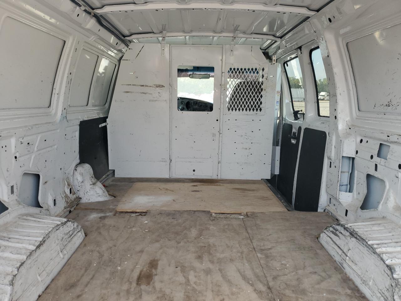 2007 Ford Econoline E250 Van VIN: 1FTNE24W77DB30460 Lot: 67472145