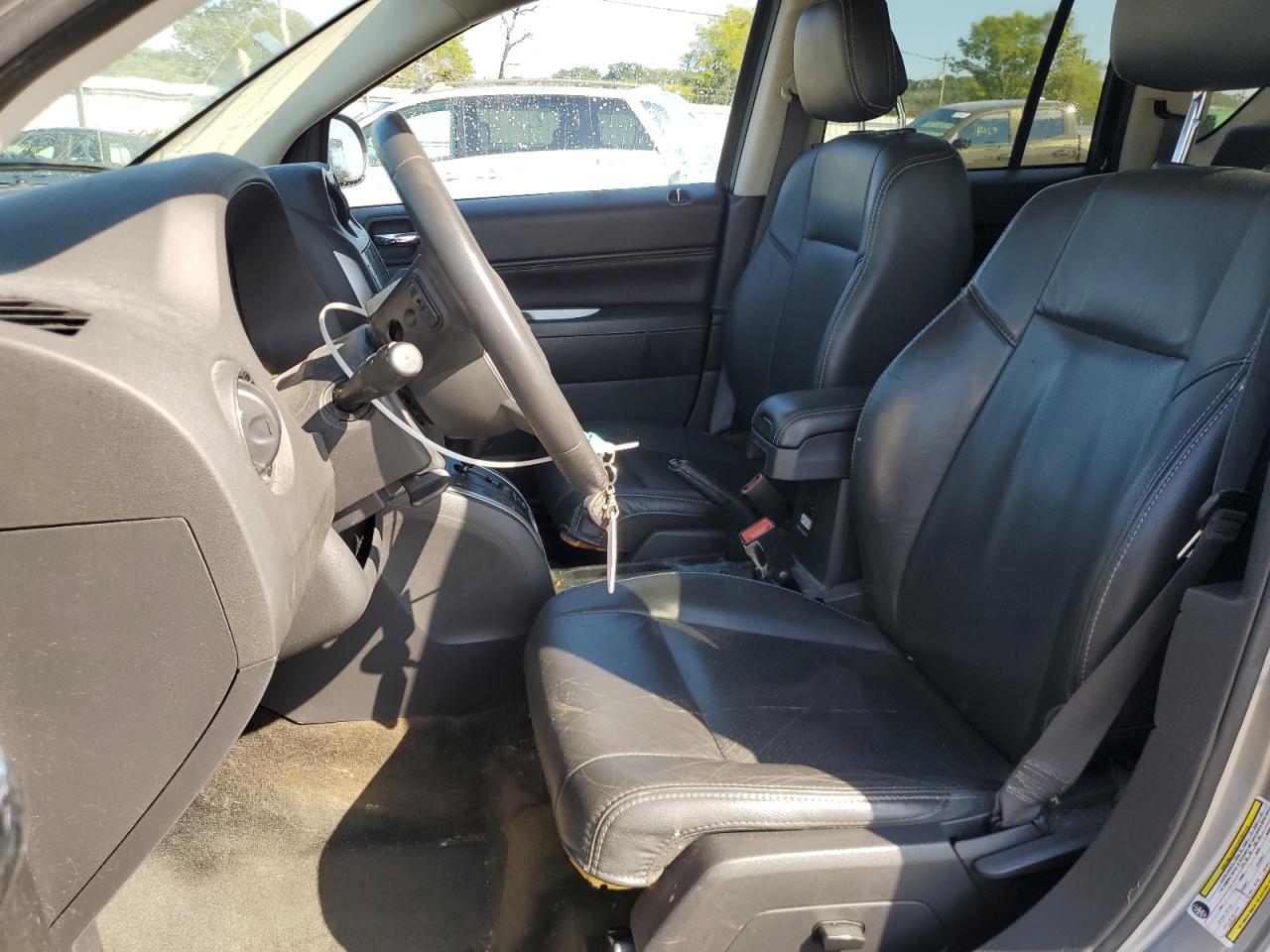 2016 Jeep Compass Latitude VIN: 1C4NJDEB3GD799344 Lot: 80729075