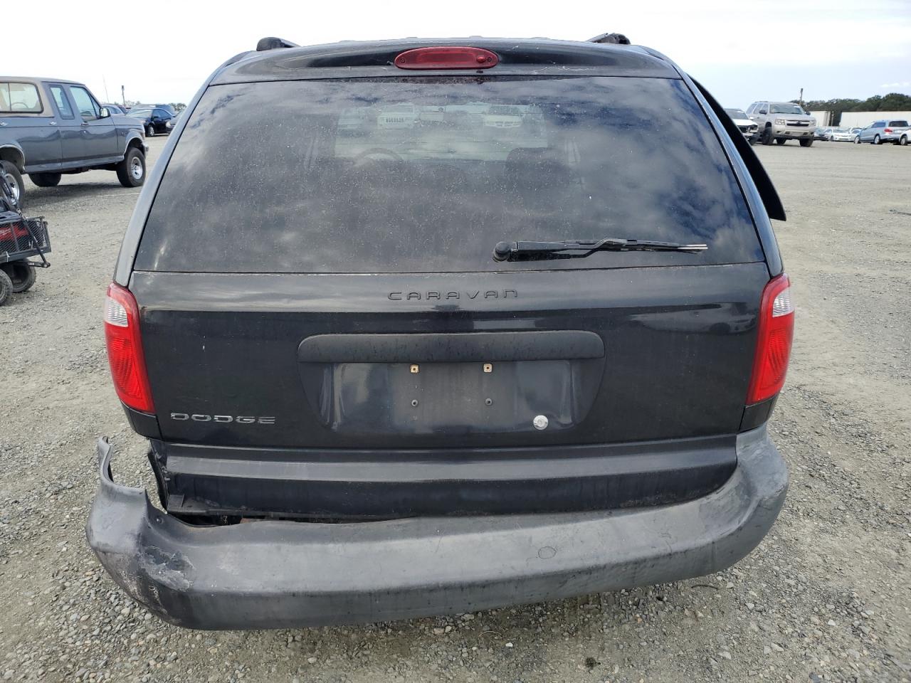 2007 Dodge Caravan Se VIN: 1D4GP25R67B204705 Lot: 81151875