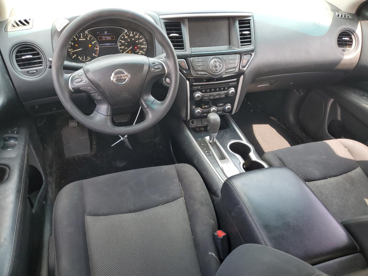 2018 Nissan Pathfinder S VIN: 5N1DR2MN4JC611069 Lot: 81136505