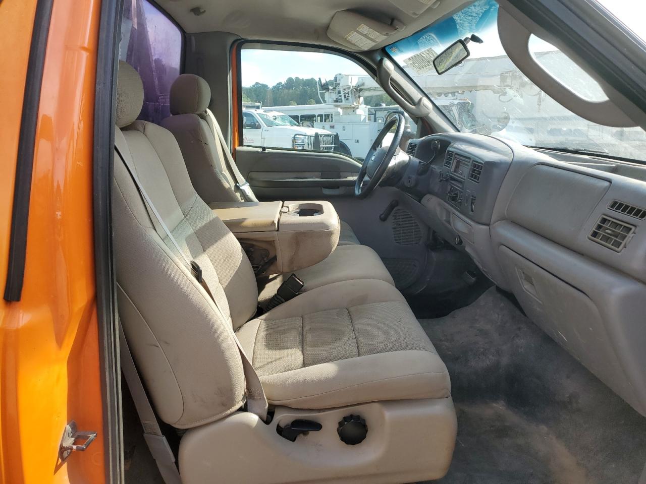 2004 Ford F350 Srw Super Duty VIN: 1FDSF34L84ED01388 Lot: 81448005