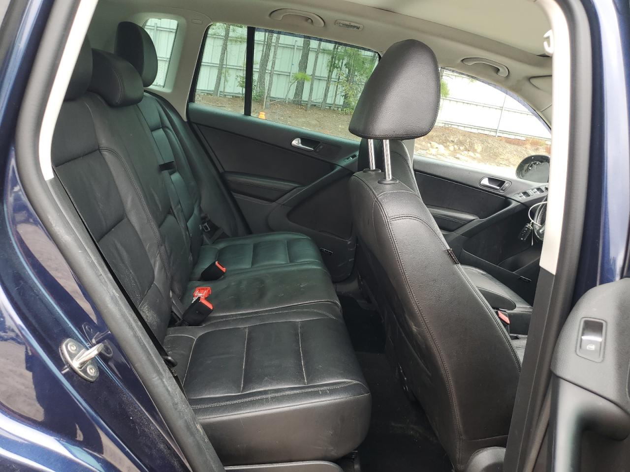 2016 Volkswagen Tiguan S VIN: WVGBV7AX6GW556427 Lot: 71437465