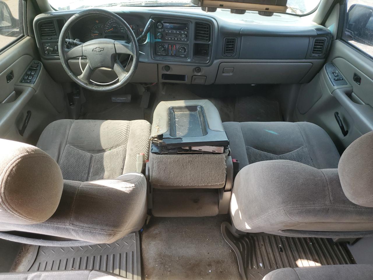 2004 Chevrolet Tahoe C1500 VIN: 1GNEC13V24R299221 Lot: 81276245