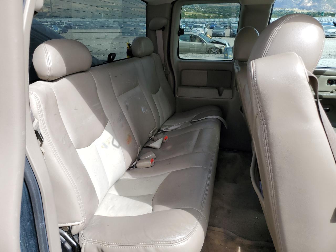 2004 GMC Sierra K1500 Denali VIN: 2GTFK69U341115005 Lot: 81697475