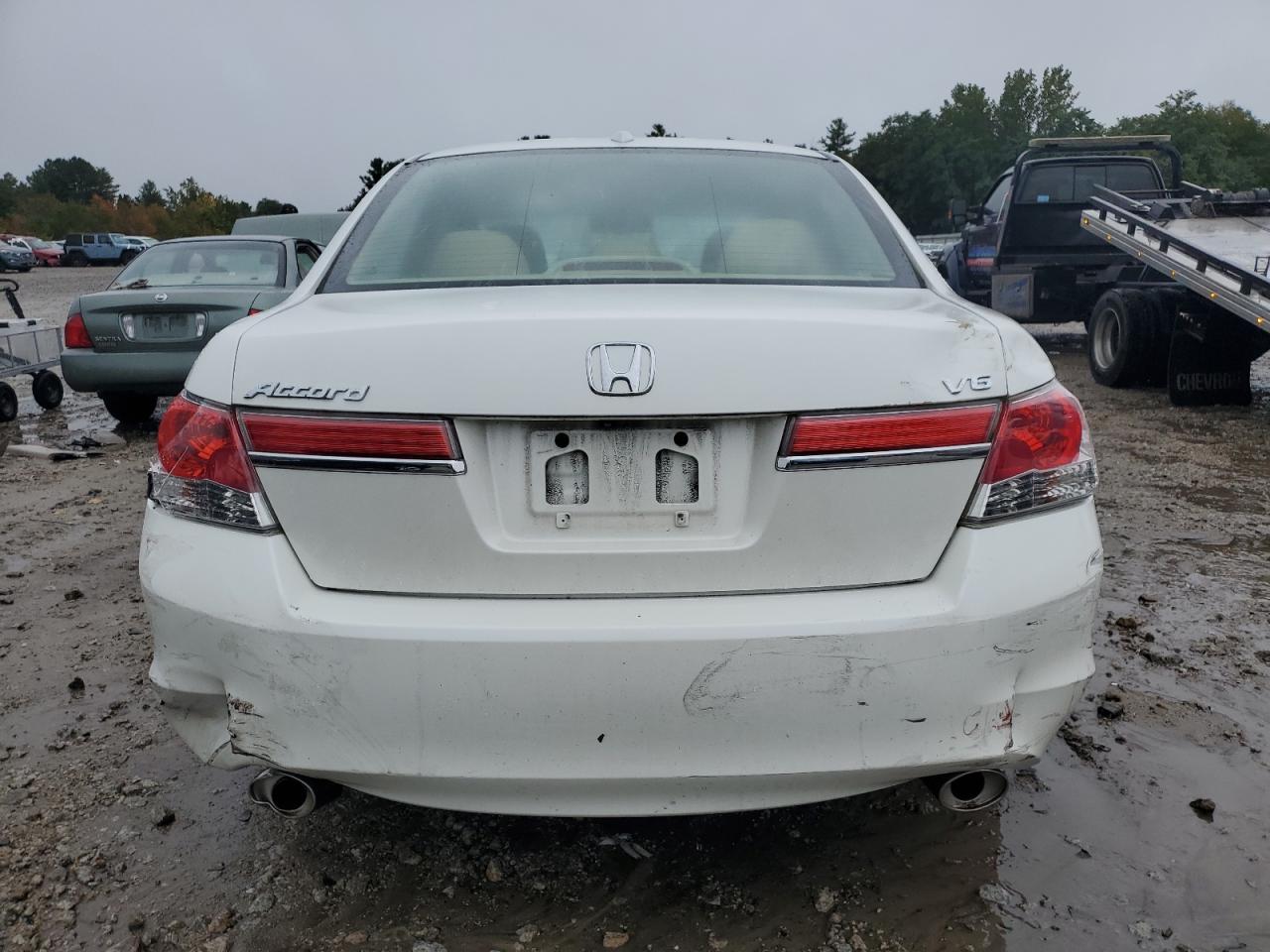 2011 Honda Accord Exl VIN: 1HGCP3F80BA024367 Lot: 83985825