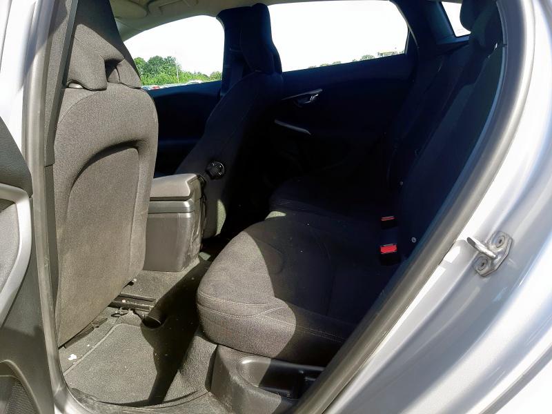 2015 VOLVO V40 ES