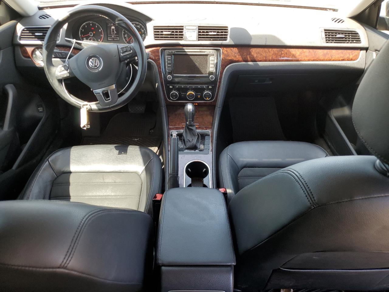 2013 Volkswagen Passat Sel VIN: 1VWCP7A38DC058109 Lot: 71280125