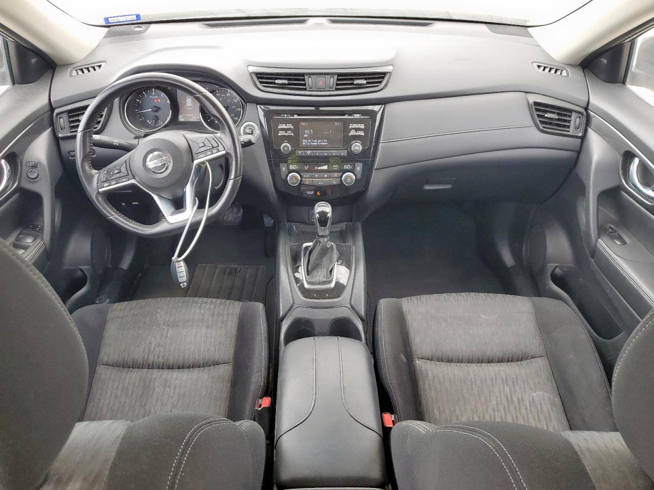 2017 Nissan Rogue S VIN: JN8AT2MT2HW391158 Lot: 81031395