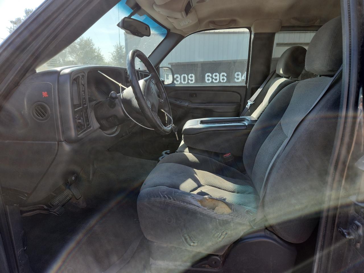 2004 Chevrolet Silverado K1500 VIN: 2GCEK19T641141331 Lot: 80700905