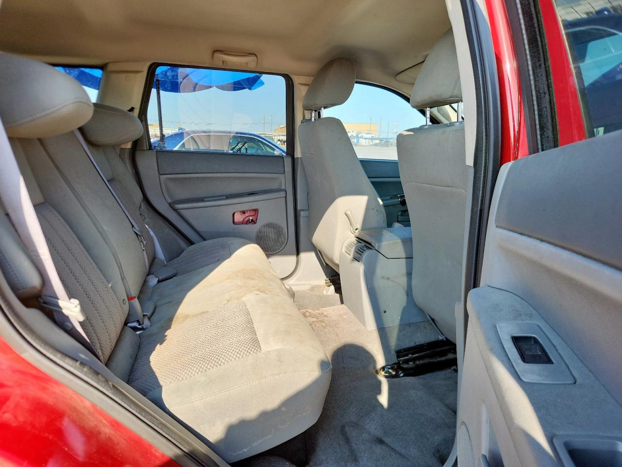 2005 Jeep Grand Cherokee Laredo VIN: 1J4GS48K35C682829 Lot: 80494455