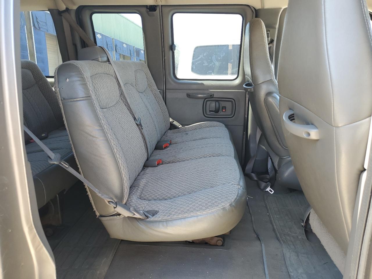 2006 GMC Savana G1500 VIN: 1GKFH15TX61135229 Lot: 80481655