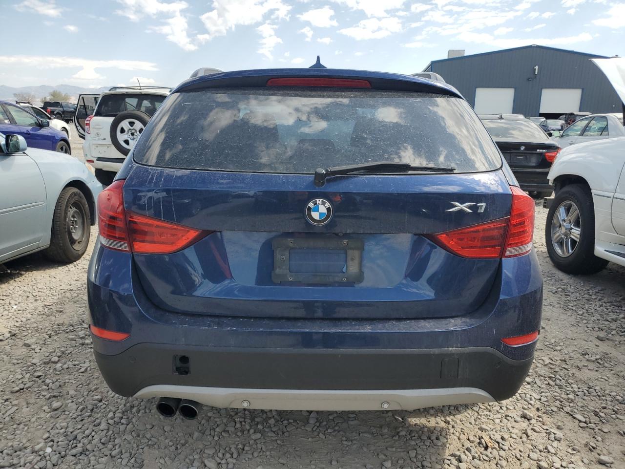 2015 BMW X1 Sdrive28I VIN: WBAVM1C50FV318054 Lot: 80350485