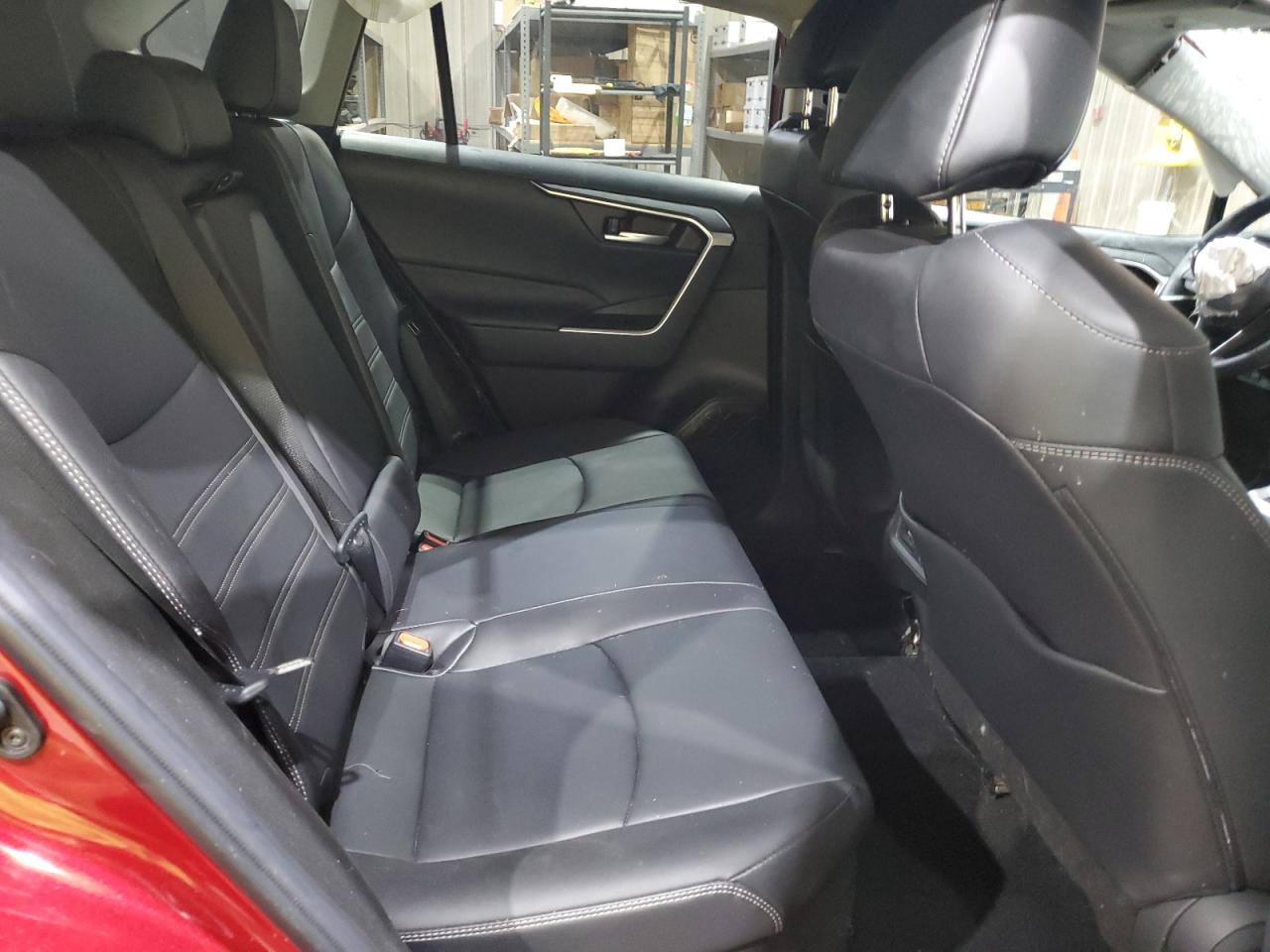 2024 Toyota Rav4 Xle Premium VIN: 2T3B6RFV8RW050006 Lot: 84461645