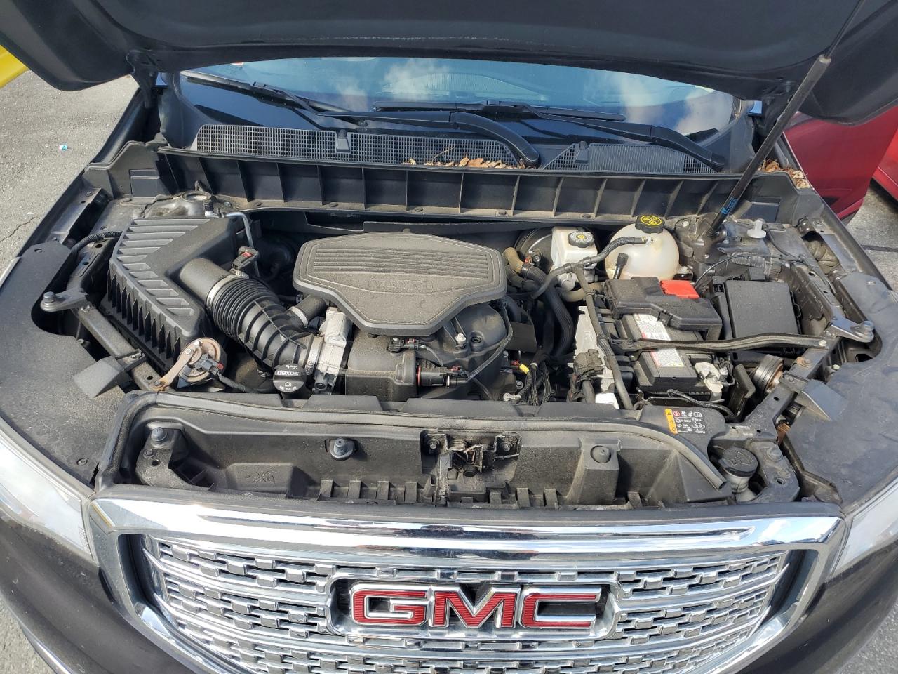 2018 GMC Acadia Denali VIN: 1GKKNXLS3JZ221948 Lot: 71701805