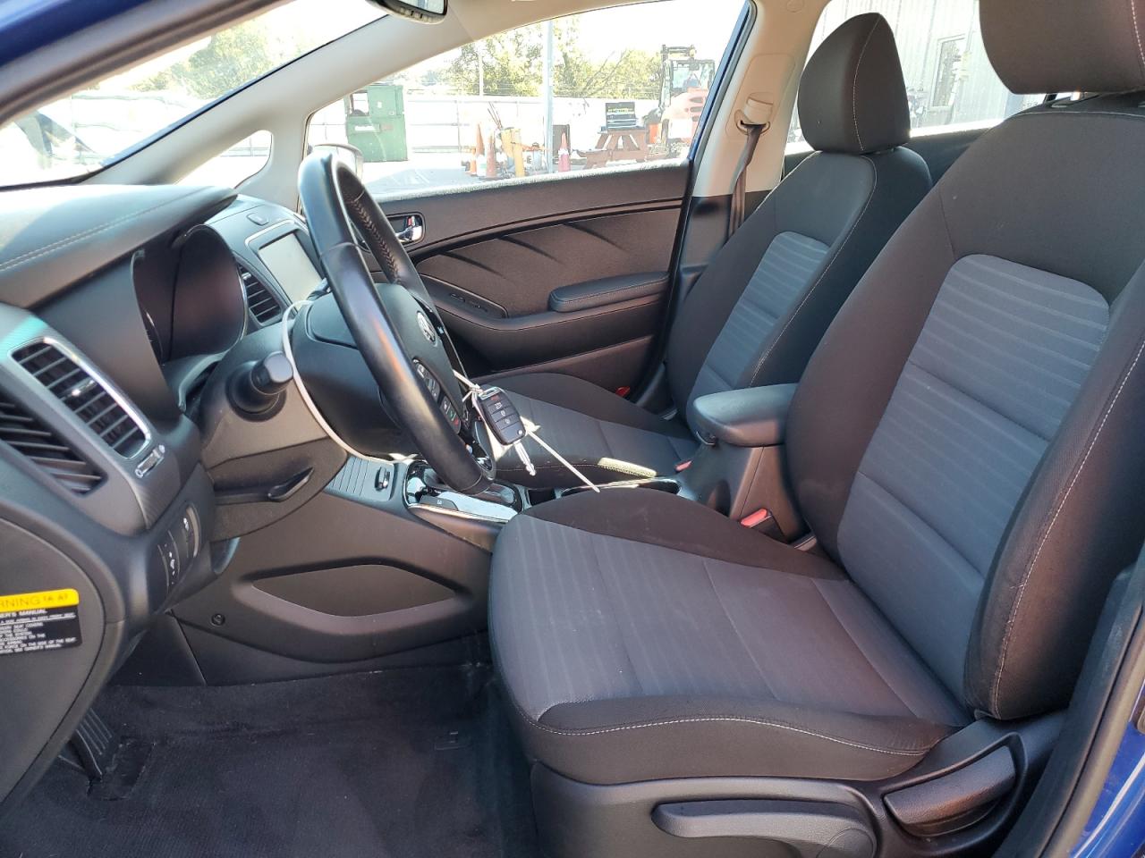 2017 Kia Forte Lx VIN: 3KPFL4A71HE112796 Lot: 84418845