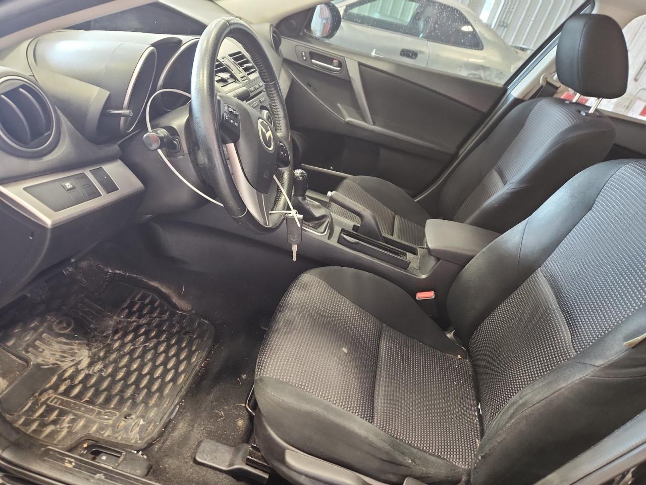 2012 Mazda 3 I VIN: JM1BL1V71C1671610 Lot: 83965615