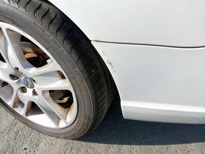 2010 VOLVO S40 SE LUX