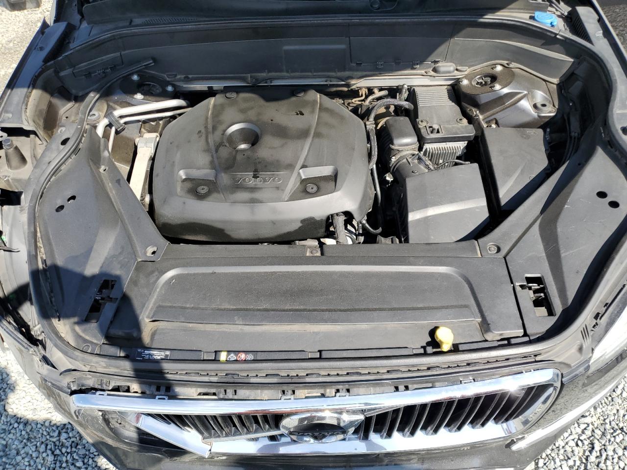 2016 Volvo Xc90 T6 VIN: YV4A22PK0G1060895 Lot: 81759985