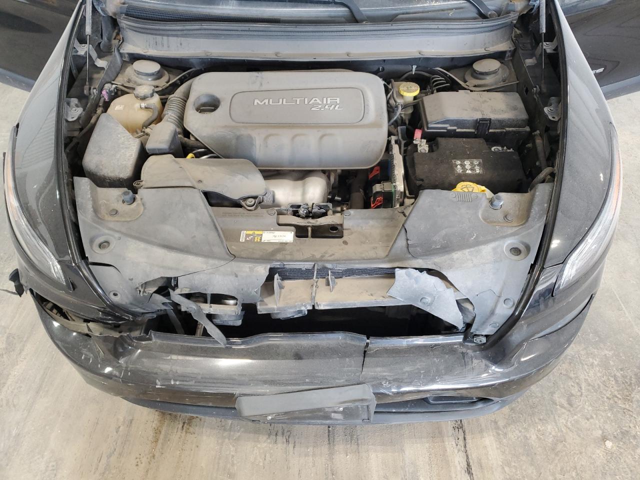 2016 Jeep Cherokee Latitude VIN: 1C4PJLCB0GW351220 Lot: 81682925