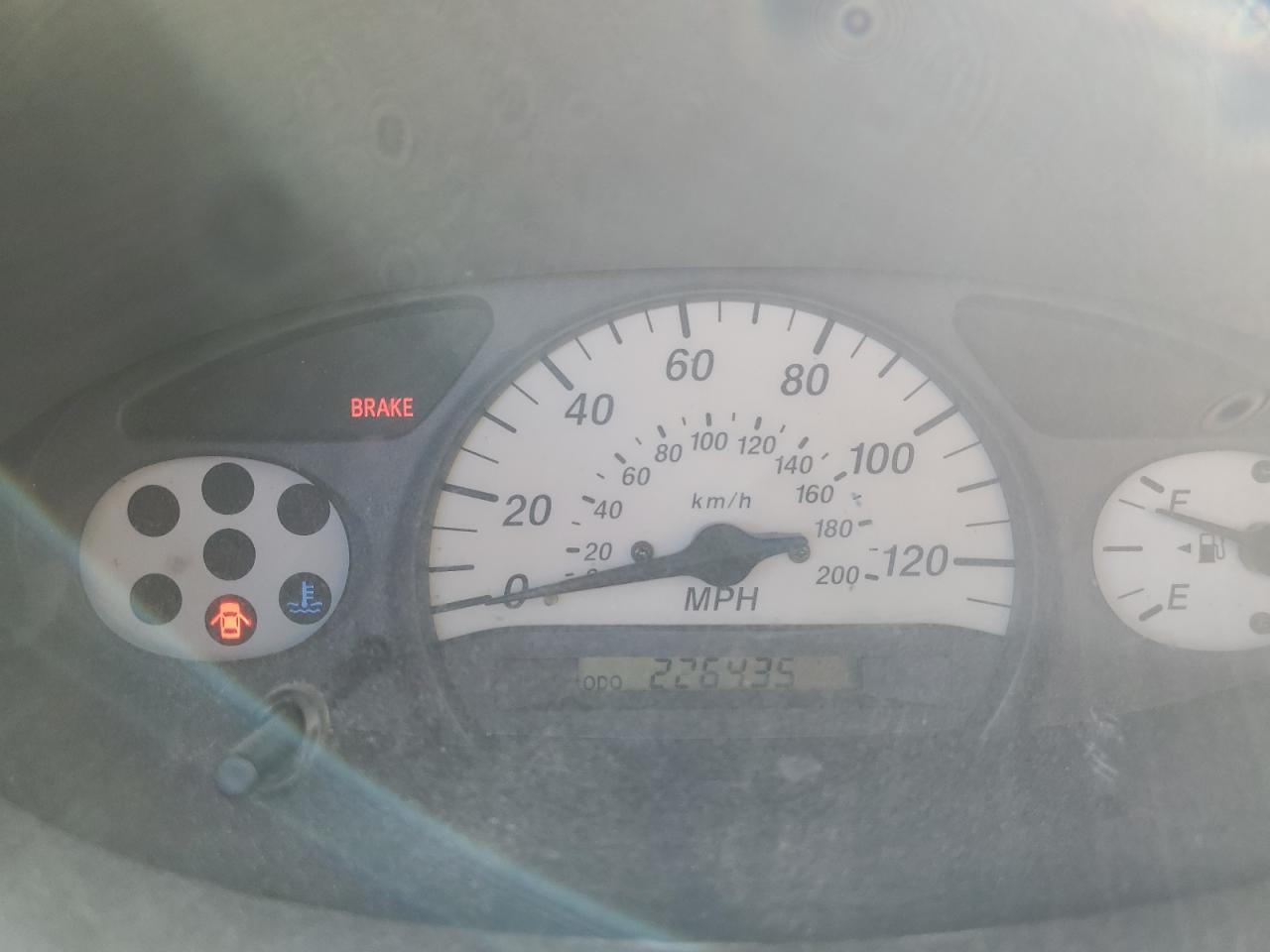 2002 Toyota Echo VIN: JTDBT123220227562 Lot: 70945565