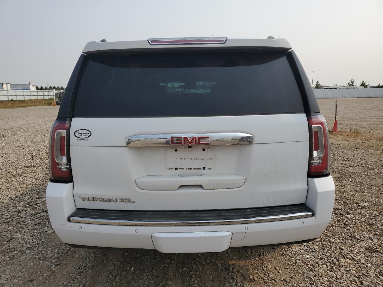 2019 GMC Yukon Xl Denali VIN: 1GKS2HKJ7KR367620 Lot: 71911985