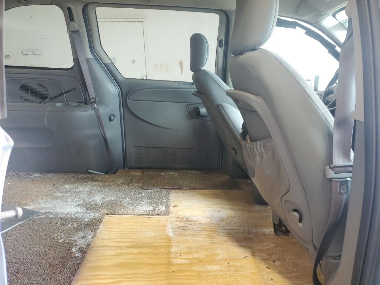 2005 Dodge Caravan Sxt VIN: 1D4GP45R75B343234 Lot: 80656985