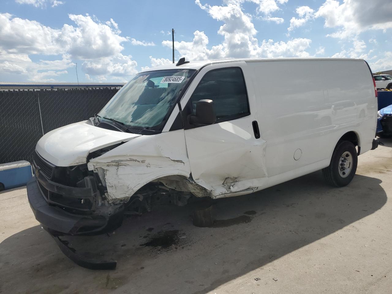 2020 Chevrolet Express G2500