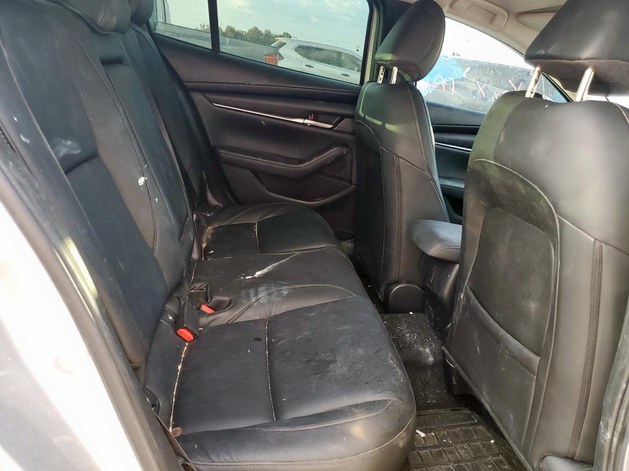 2020 Mazda 3 Select VIN: JM1BPACL8L1173781 Lot: 70204665