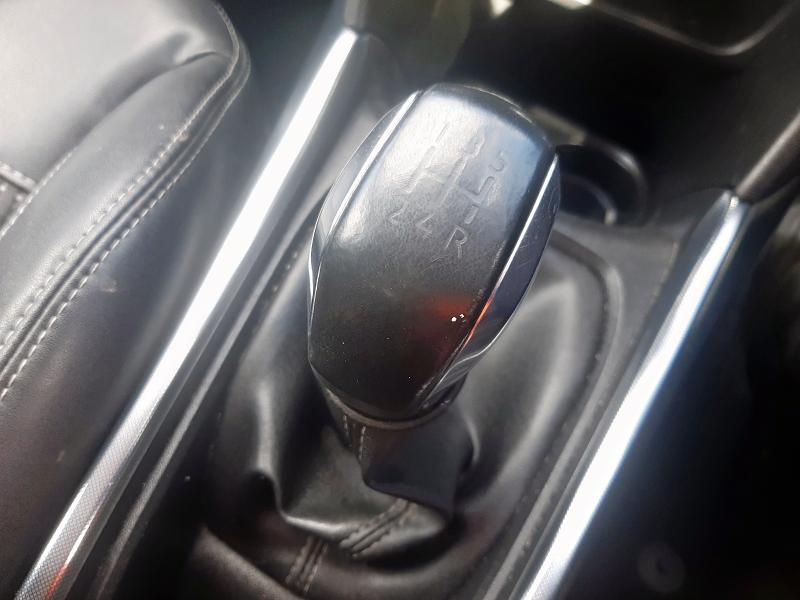 2015 PEUGEOT 2008 1.2 VTI ALLURE 5DR