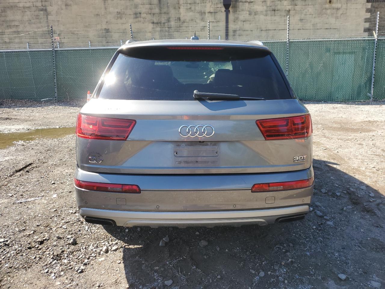 2017 Audi Q7 Premium Plus VIN: WA1LAAF72HD035612 Lot: 82056965