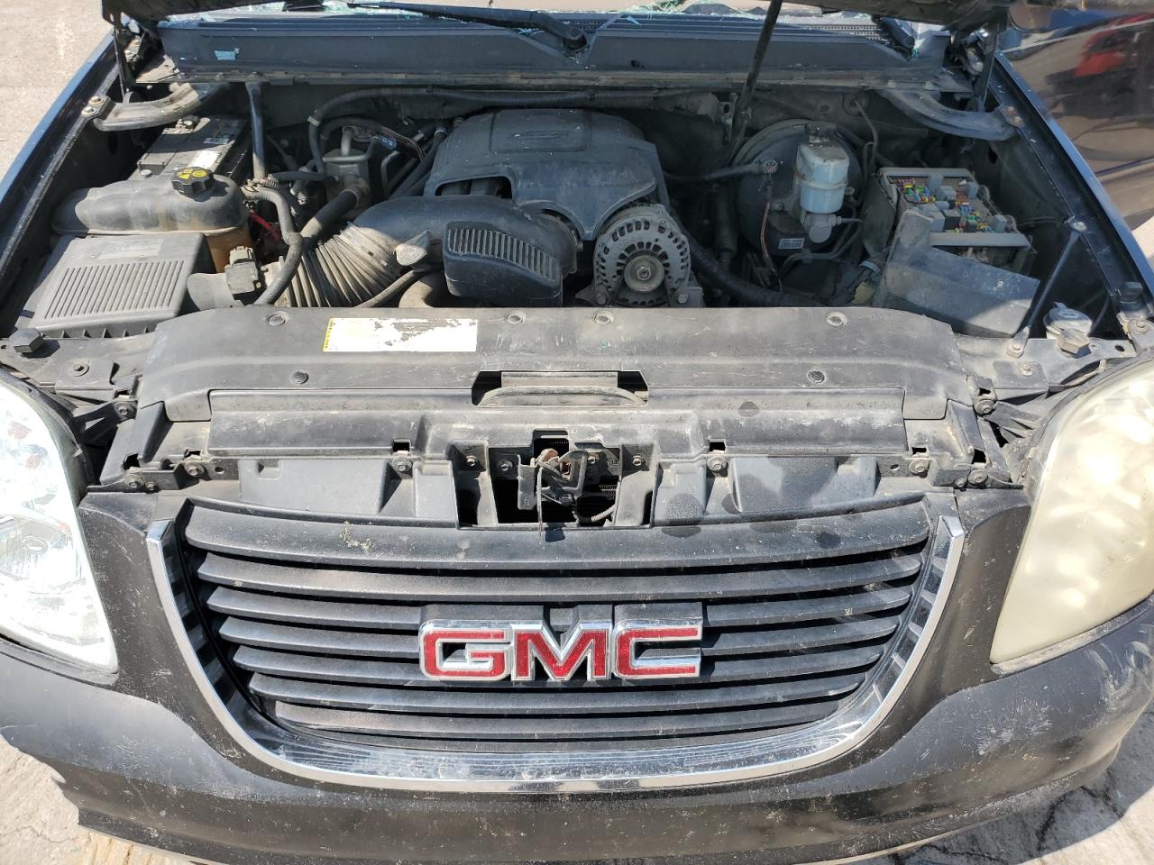 2011 GMC Yukon Sle VIN: 1GKS1AE04BR240014 Lot: 80024995