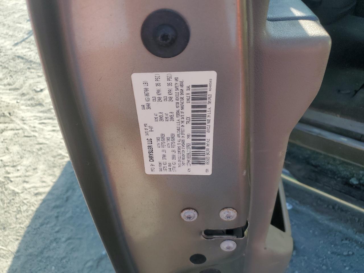 2008 Dodge Ram 1500 St VIN: 1D7HA18228J113763 Lot: 81187535