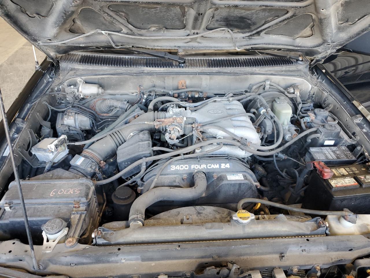 1997 Toyota 4Runner Limited VIN: JT3HN87RXV0120598 Lot: 84046235