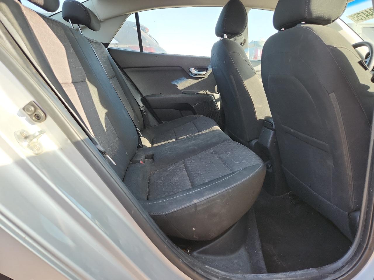 2019 Kia Rio S VIN: 3KPA24AB6KE157838 Lot: 81044755