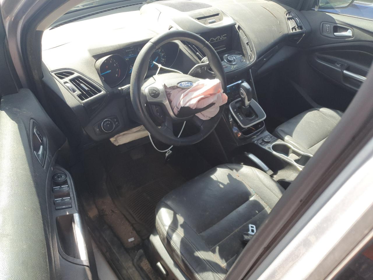 2014 Ford Escape Titanium VIN: 1FMCU9JXXEUB21695 Lot: 83883495