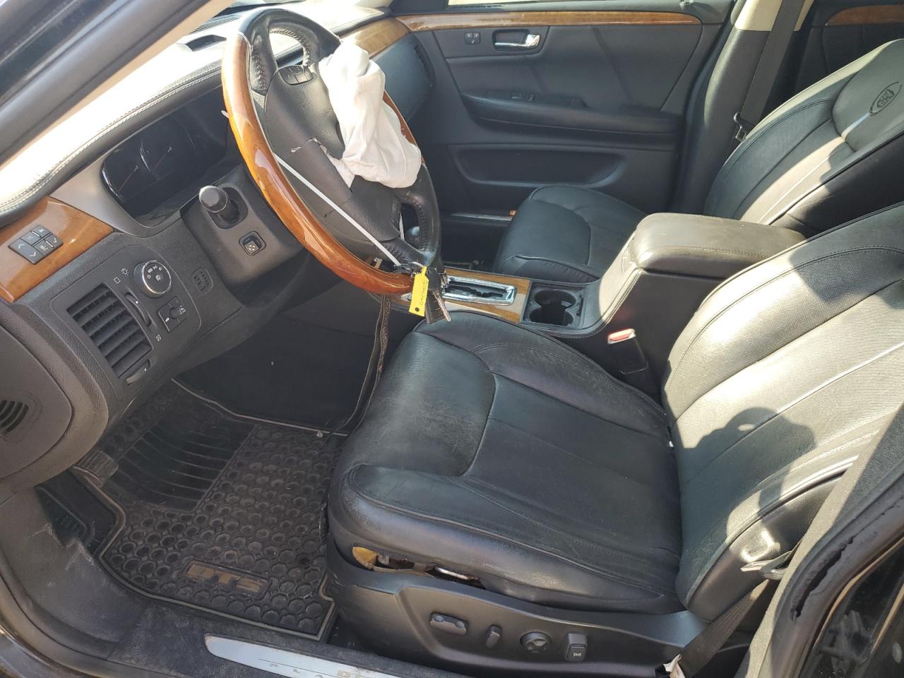 2011 Cadillac Dts Platinum VIN: 1G6KP5ES2BU105584 Lot: 80700205