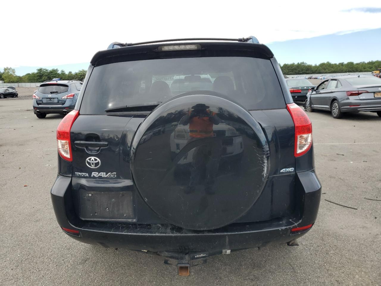 2008 Toyota Rav4 Limited VIN: JTMBK31V886047932 Lot: 71407905