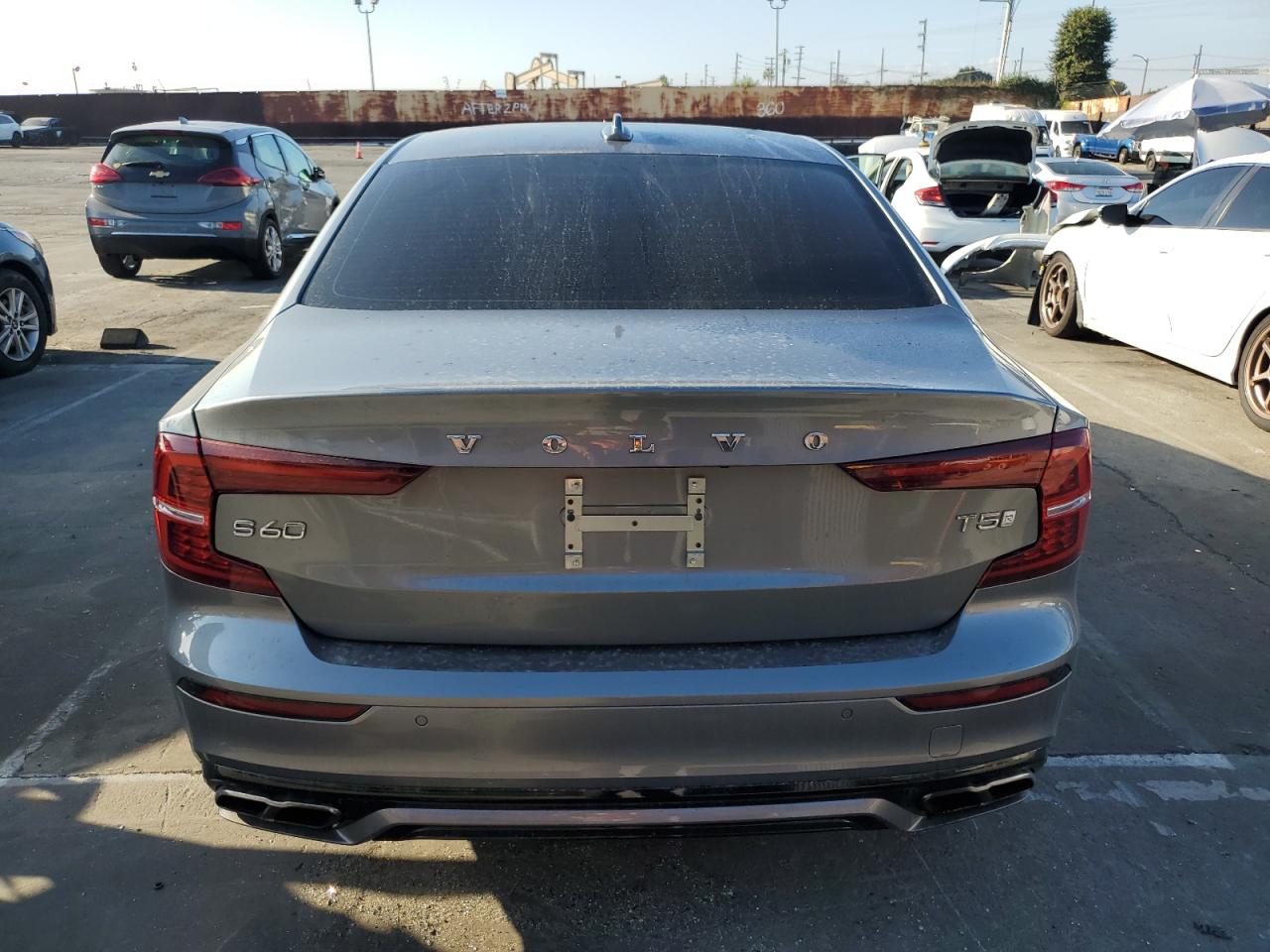 2020 Volvo S60 T5 R-Design VIN: 7JR102FM8LG041967 Lot: 81807205
