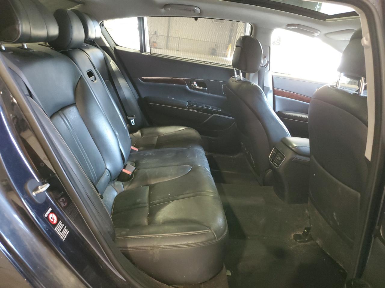 2015 Kia K900 VIN: KNALW4D46F6022443 Lot: 81701525